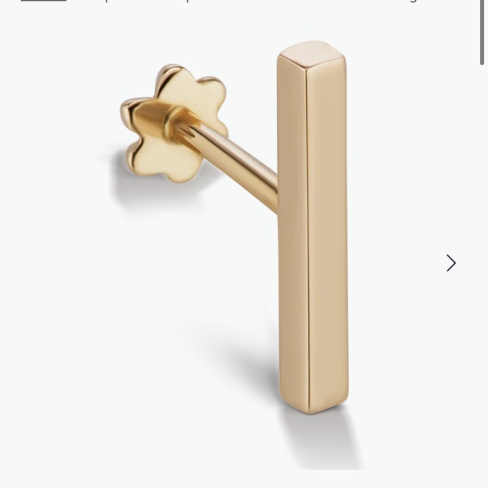 Maria Tash Polished Square Bar Threaded Stud (Pair)